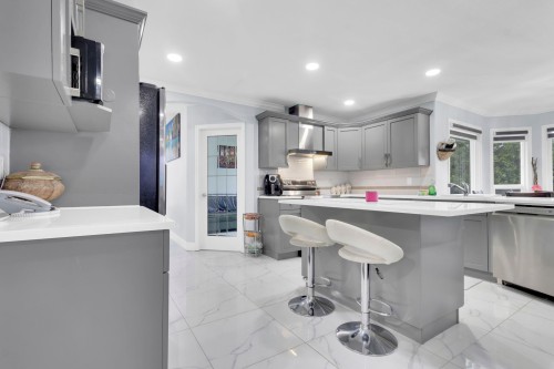 18239 68 Avenue, Surrey, BC 