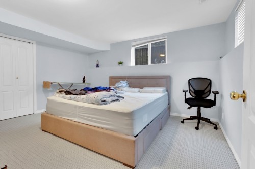 18239 68 Avenue, Surrey, BC 