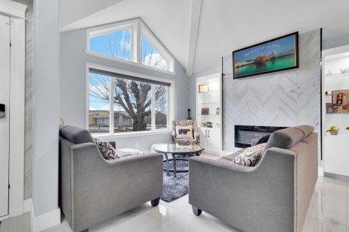 18239 68 Avenue, Surrey, BC 