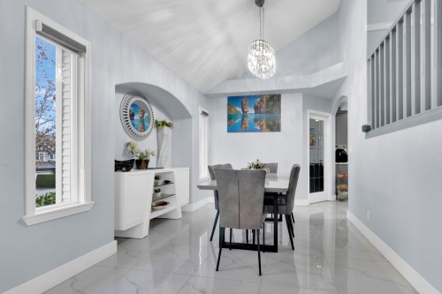 18239 68 Avenue, Surrey, BC 