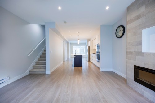 83-16336 23A Avenue, Surrey, BC 