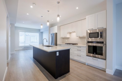 83-16336 23A Avenue, Surrey, BC 