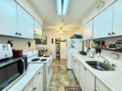 202-11816 88 Avenue  Delta, BC V4C 3C5