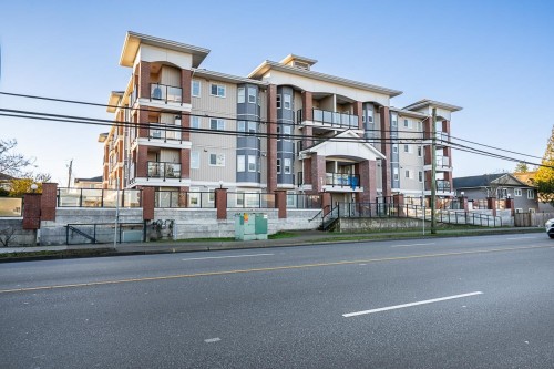 202-19730 56 Avenue, Langley, BC 