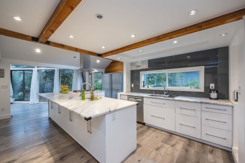 5730 132A Street, Surrey, BC 