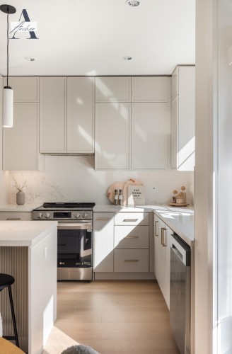 60-14285 64 Avenue, Surrey, BC 