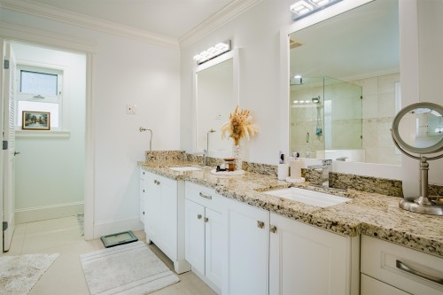 16050 79 Avenue, Surrey, BC 