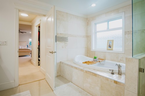 16050 79 Avenue, Surrey, BC 