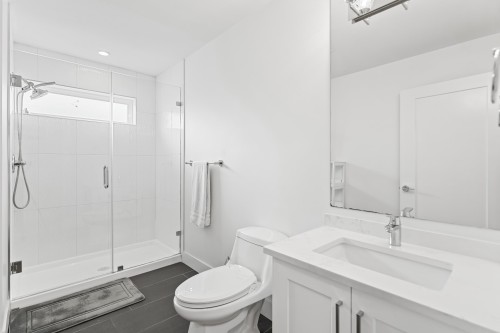 15-20901 83 Avenue, Langley, BC 