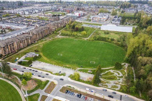 15-20901 83 Avenue, Langley, BC 