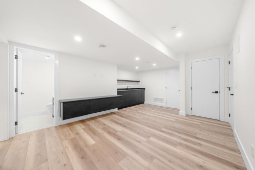 2711 202 Street, Langley, BC 