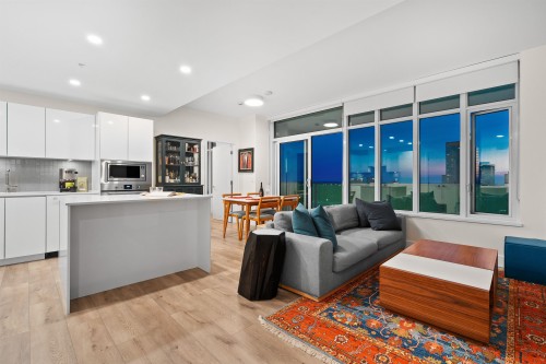 3102-10428 Whalley Boulevard, Surrey, BC 