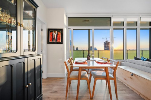 3102-10428 Whalley Boulevard, Surrey, BC 