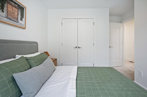 6-5993 143 Street, Surrey, BC 