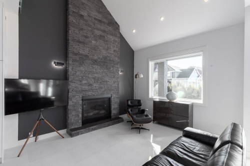 17457 2B Avenue, Surrey, BC 