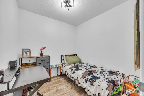 310-15220 Guildford Drive E, Surrey, BC 