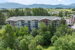 209-2238 Whatcom Road  Abbotsford, BC V3G 0E6