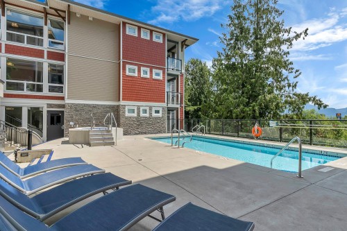 209-2238 Whatcom Road, Abbotsford, BC 