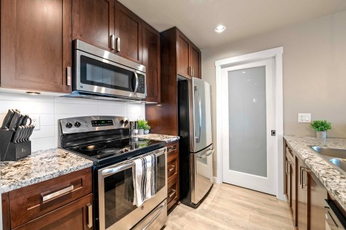 209-2238 Whatcom Road, Abbotsford, BC 