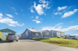 1860 Queen Street  Abbotsford, BC V2T 6J1