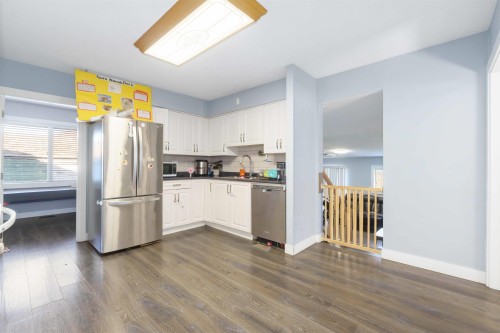 1860 Queen Street, Abbotsford, BC 