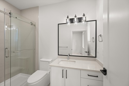 20334 42 Avenue, Langley, BC 