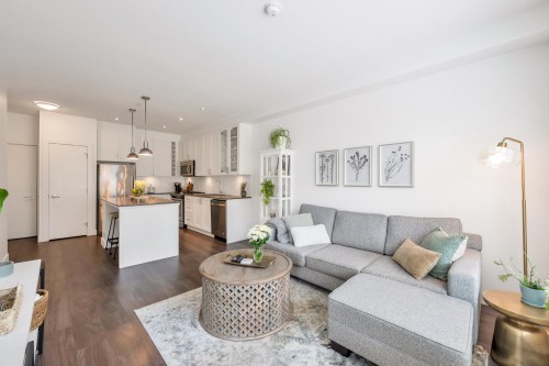 305-16396 64 Avenue  Surrey, BC V3S 6X6