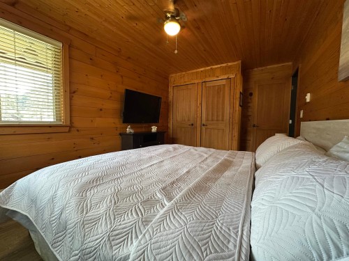 109 Missezula Lake Road, No City Value, BC 