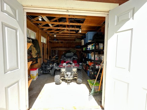 109 Missezula Lake Road, No City Value, BC 