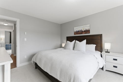 75-18221 68 Avenue, Surrey, BC 