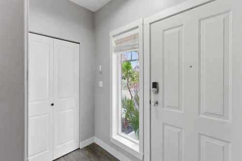 75-18221 68 Avenue, Surrey, BC 