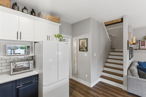 75-18221 68 Avenue, Surrey, BC 