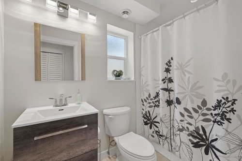 5846 179A Street, Surrey, BC 