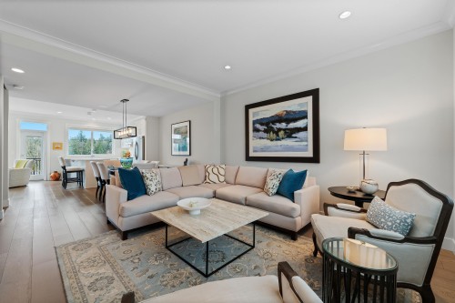 15-15717 Mountain View Drive, Surrey, BC 