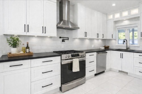 8521 168 St Street, Surrey, BC 