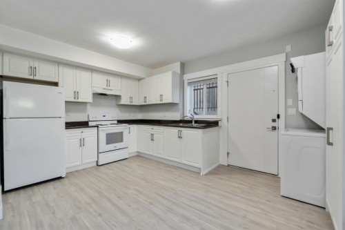 14239 61B Avenue, Surrey, BC 