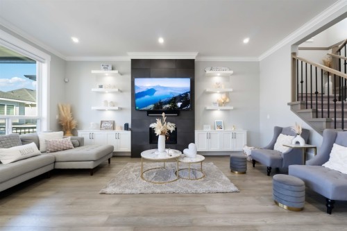 14239 61B Avenue, Surrey, BC 