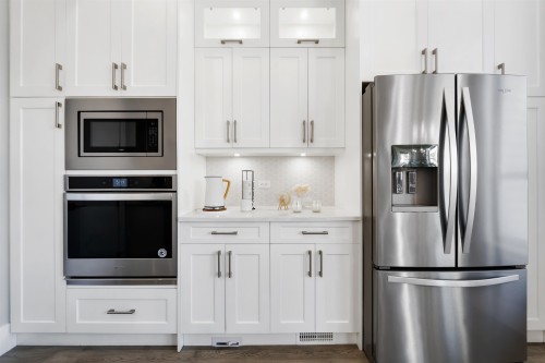 14239 61B Avenue, Surrey, BC 