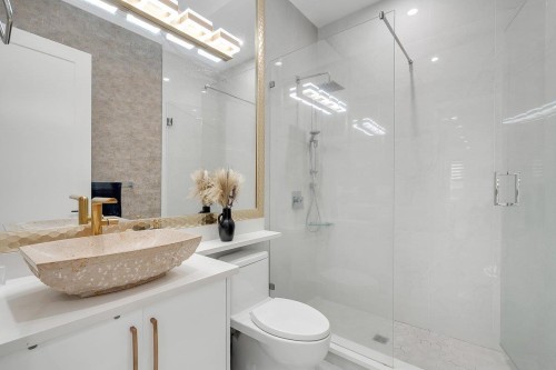 15671 Roper Avenue, White Rock, BC 