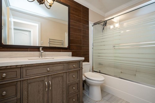 13032 61 Avenue, Surrey, BC 