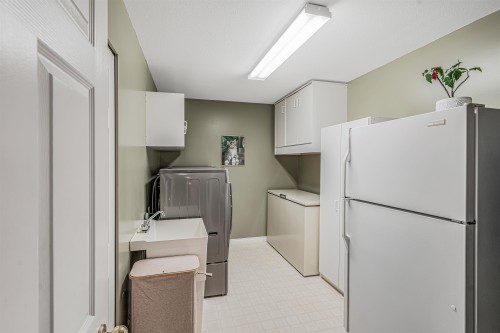 5539 185 Street, Surrey, BC 