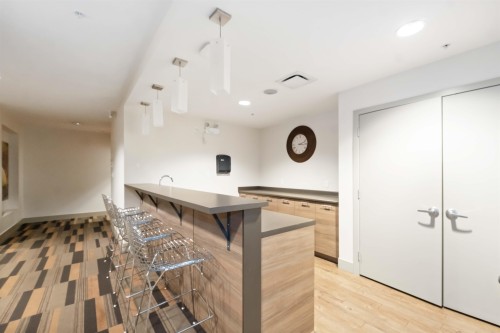 414-6440 194 Street, Surrey, BC 