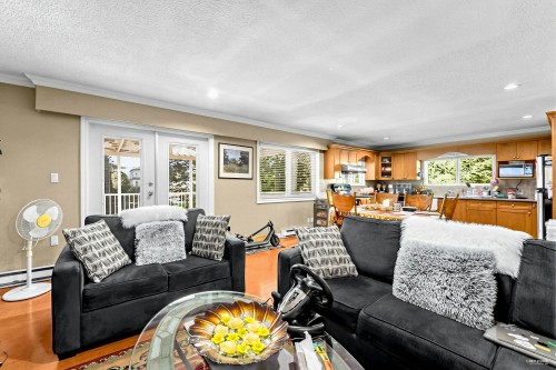 14136 59A Avenue, Surrey, BC 