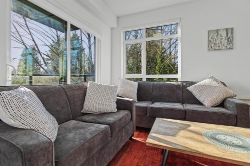 308-13969 96 Avenue, Surrey, BC 