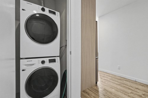 308-13969 96 Avenue, Surrey, BC 