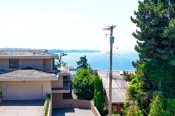 105-15041 Prospect Avenue  White Rock, BC V4B 2B5