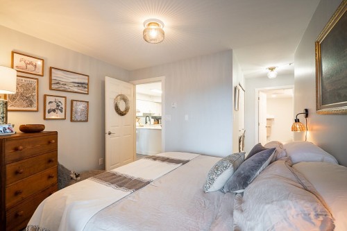 209-15233 Pacific Avenue, White Rock, BC 