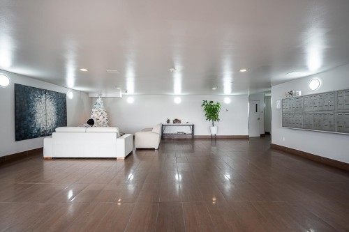 209-15233 Pacific Avenue, White Rock, BC 