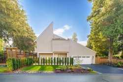 12752 Ocean Cliff Drive  Surrey, BC V4A 6G8