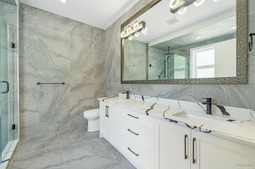 19774 33 Ave, Langley, BC 